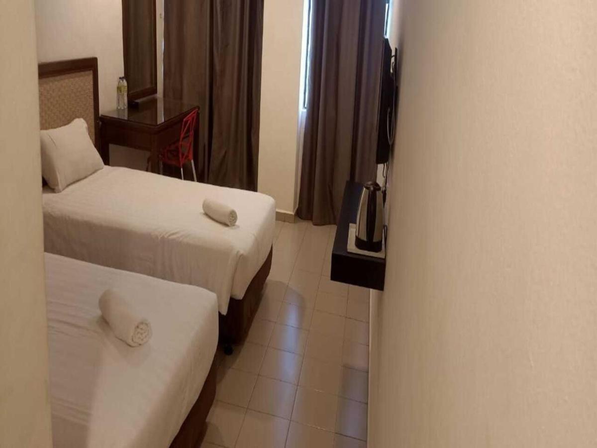 T Hotel Anggerik Alor Setar Bagian luar foto