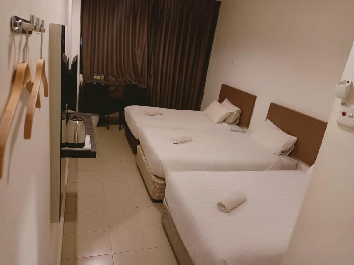 T Hotel Anggerik Alor Setar Bagian luar foto
